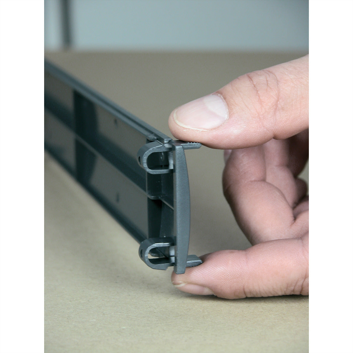 Apranet Blindblende – 19" Rack, 1U, Kunststoff, 10×, Anthrazit