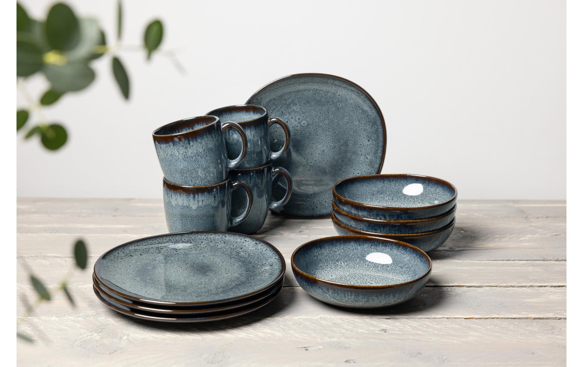 Villeroy & Boch Lave Speiseservice – Steingut, Grau, Spülmaschinenfest, Mikrowellengeeignet, 12-teilig