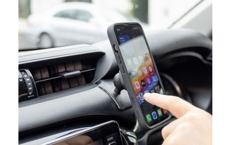 Quad Lock Auto-Halterung Klebe-Dashboard/Konsole – Auto-Halterung – Armaturenbrett, Klebend, Drehbar – Schwarz