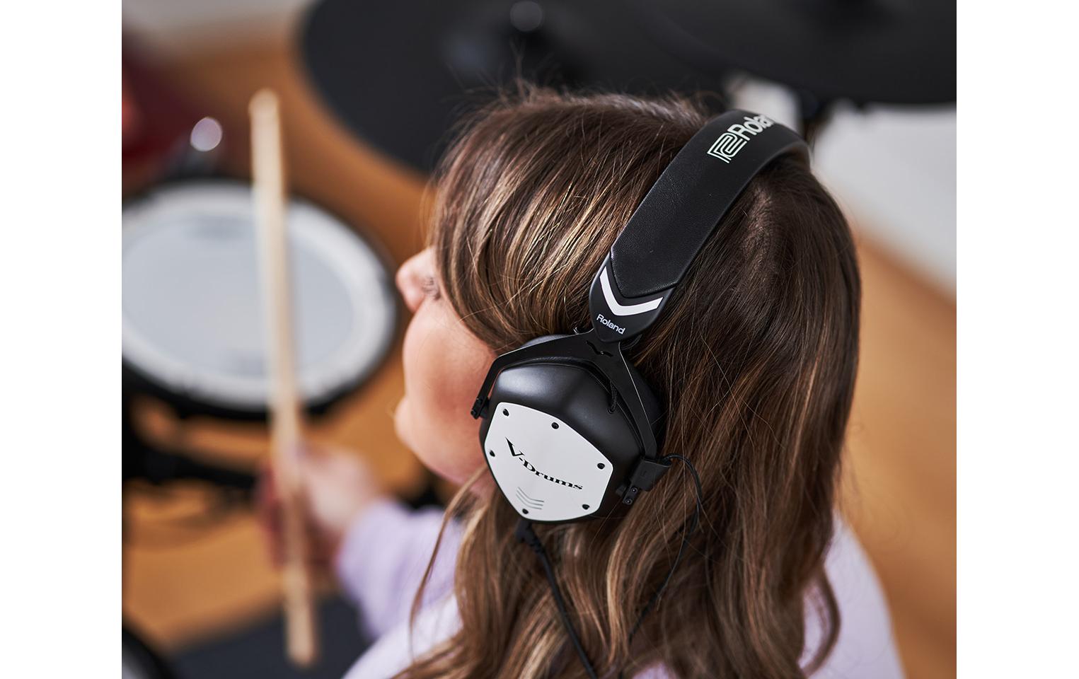 Roland VMH-D1 – Over-Ear Studiokopfhörer – geschlossen, 3,5 mm – schwarz, 32 Ω