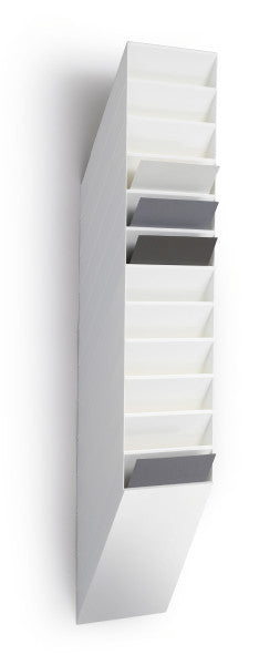 Durable Wandprospekthalter FLEXIBOXX – für A4 – 12 Fächer – weiss – 240 × 1'115 × 135 mm