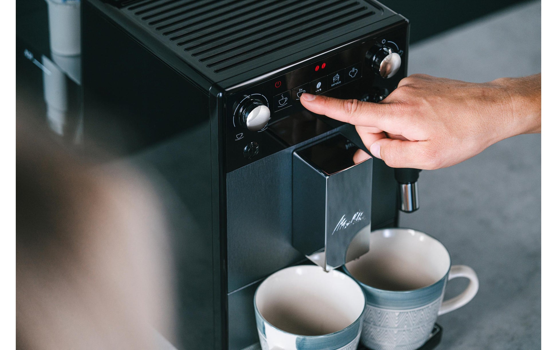 Melitta Avanza Kaffeevollautomat – 15 bar, 1,5 l, 250 g, 10 Tassen, Edelstahl