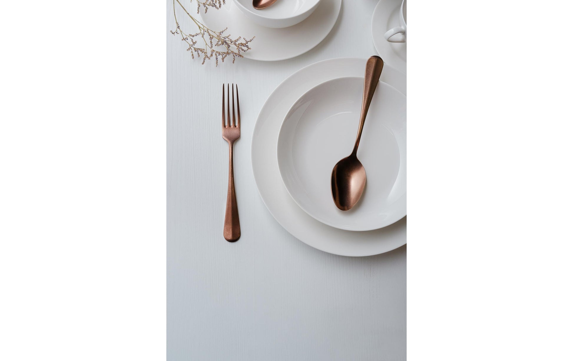 Sola Speise-Service Flow – Set 28-teilig, Ø 20 cm, Porzellan, Weiss, spülmaschinenfest, mikrowellengeeignet