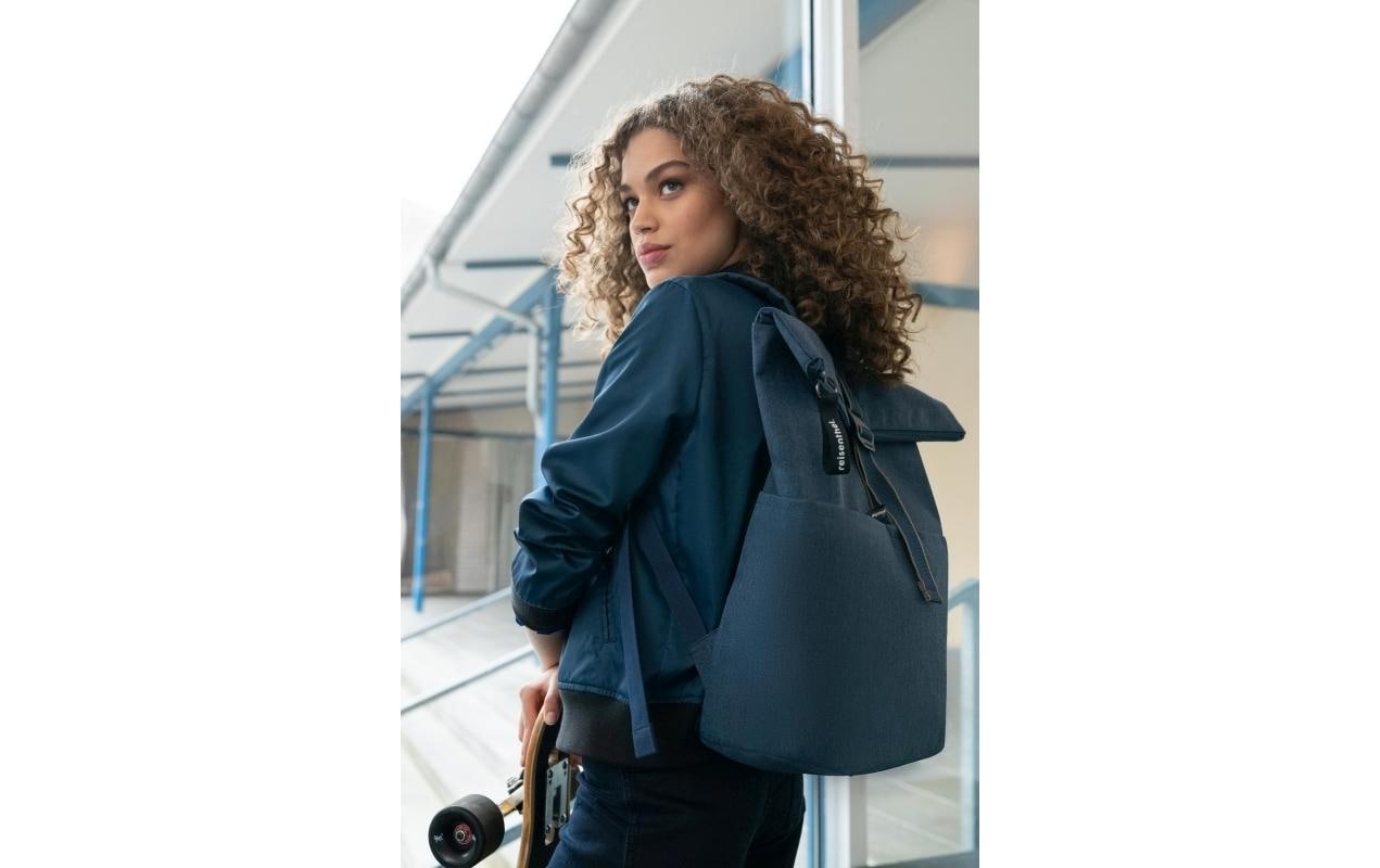 Reisenthel allday Rucksack M – Freizeit-Rucksack – 22 l, recyceltes Material, dunkelblau, Herringbone