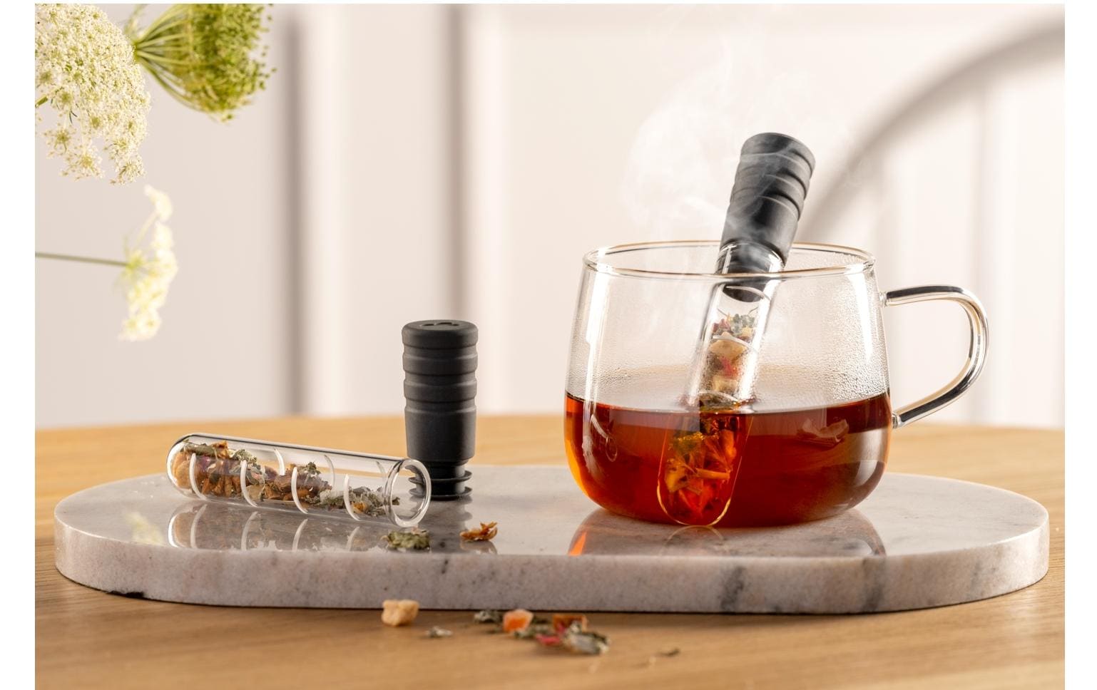 LEONARDO Tasse – 0,45 l, Glas, transparent, mit Henkel, spülmaschinenfest, mikrowellenfest, 4 Stück