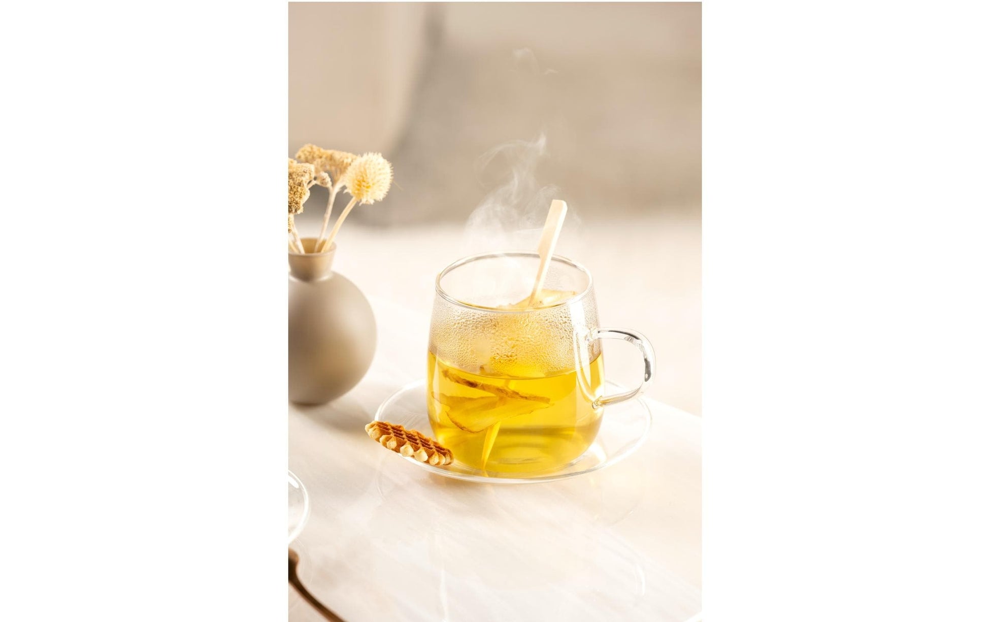 LEONARDO Teetasse – 0,57 l, Glas, transparent, Henkel, spülmaschinenfest, mikrowellenfest, 4 Stück