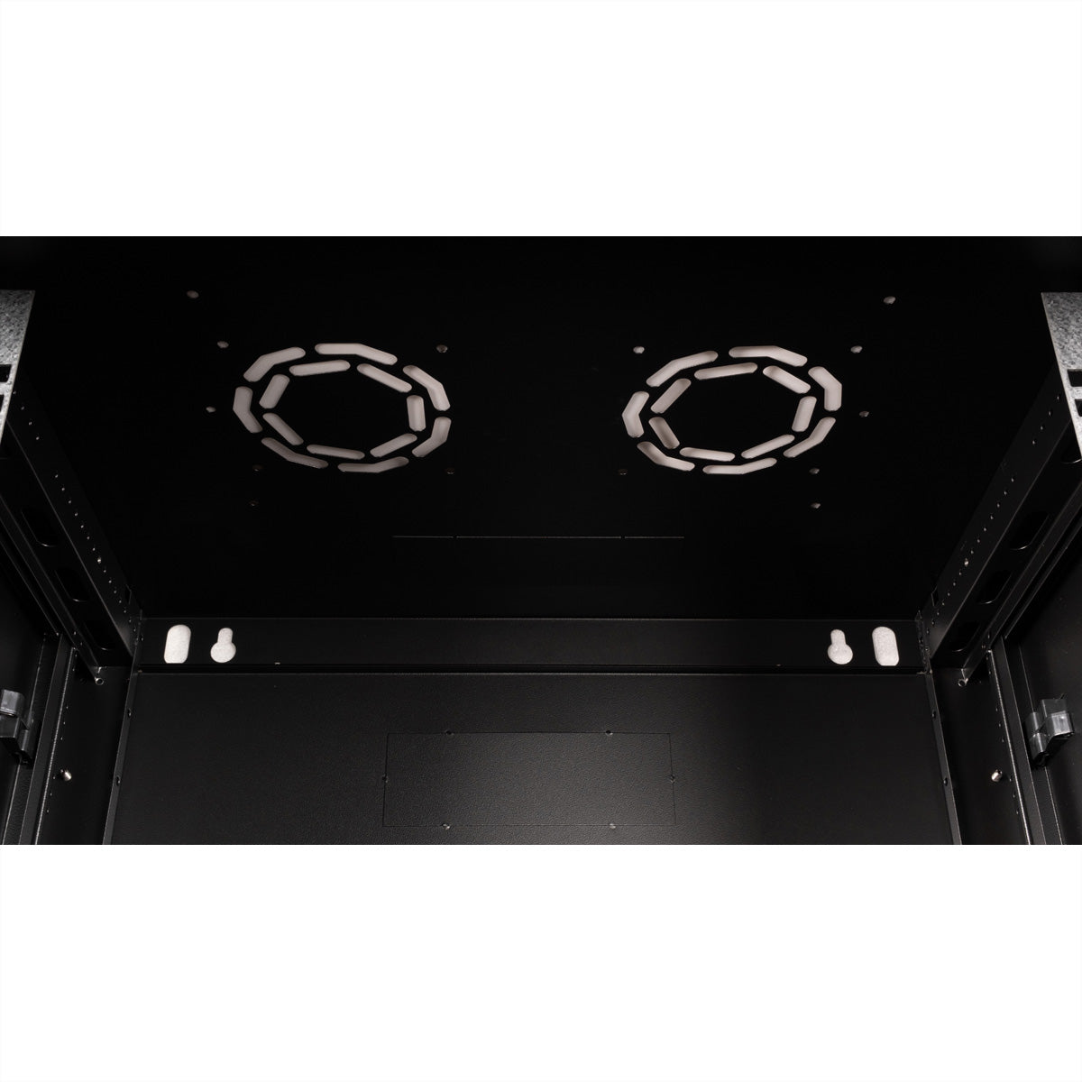 VALUE 19-Zoll Wandgehäuse – 19" Rack, 6U, 600×450 mm, Glastür, Schwarz