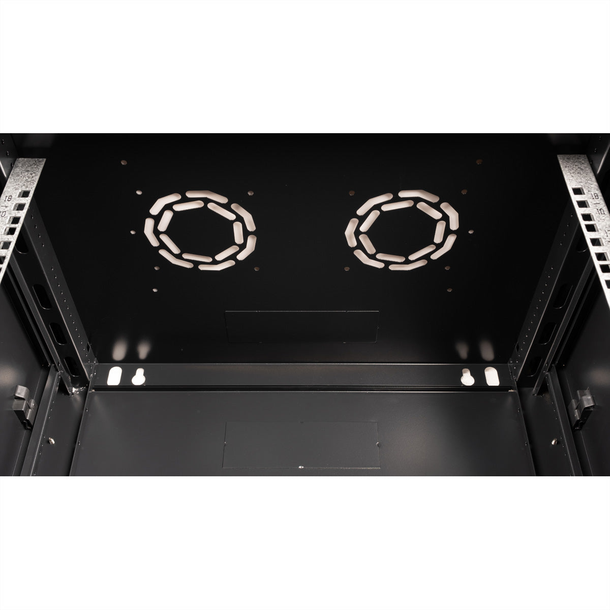 VALUE 19" Wandverteiler 18U, IP20, abschliessbar, 600 × 450 × 912 mm, schwarz