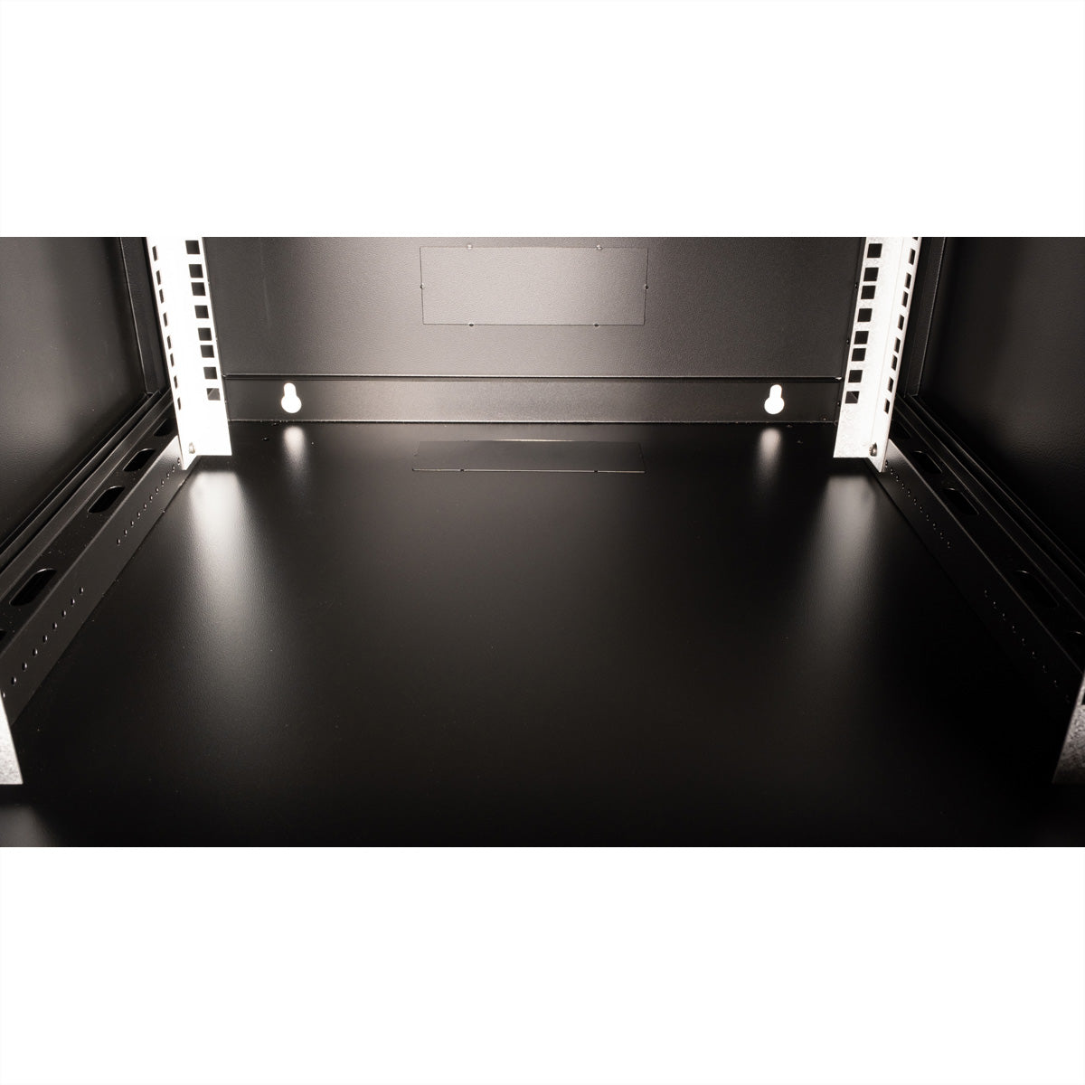 VALUE 19" Wandverteiler 6U, IP20, abschliessbar, 600 × 600 × 379 mm, schwarz