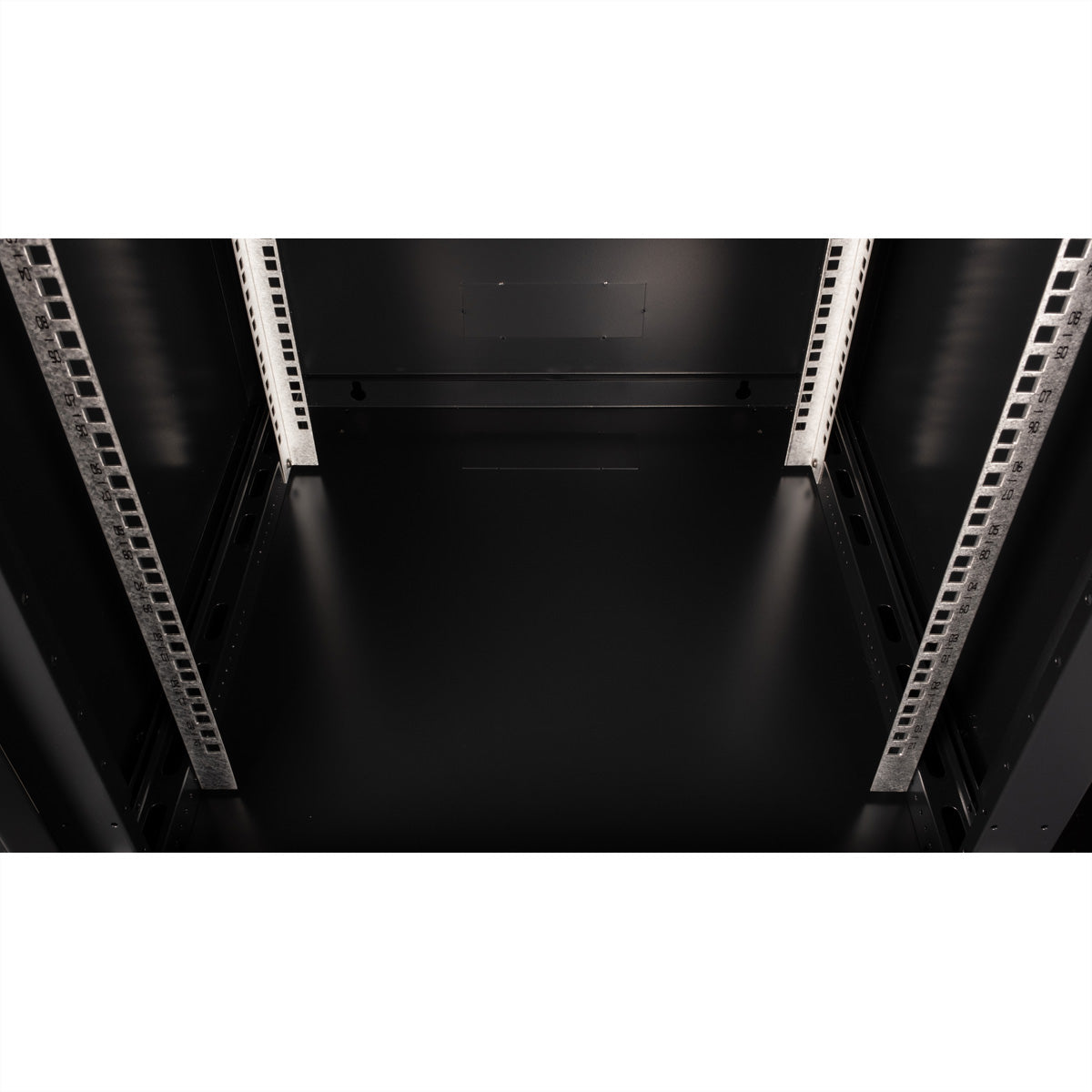 VALUE 19" Wandgehäuse – 12U, 600×600 mm, Bausatz, Schwarz