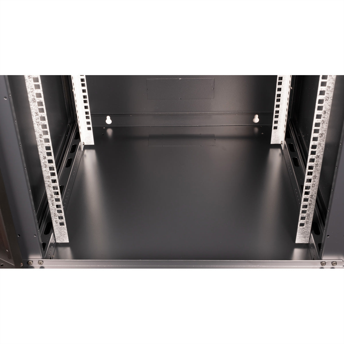 VALUE 19" Wandverteiler 15U, IP20, abschliessbar, 600 × 600 × 779 mm, schwarz