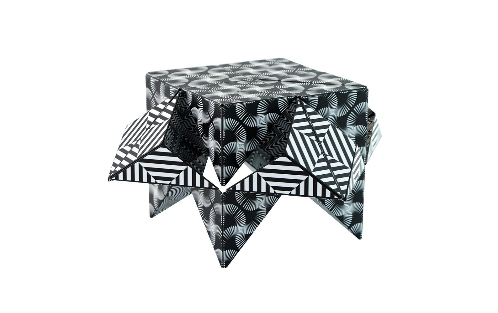 Shashibo Magnetpuzzle Würfel – ab 8 Jahren – schwarz/weiss