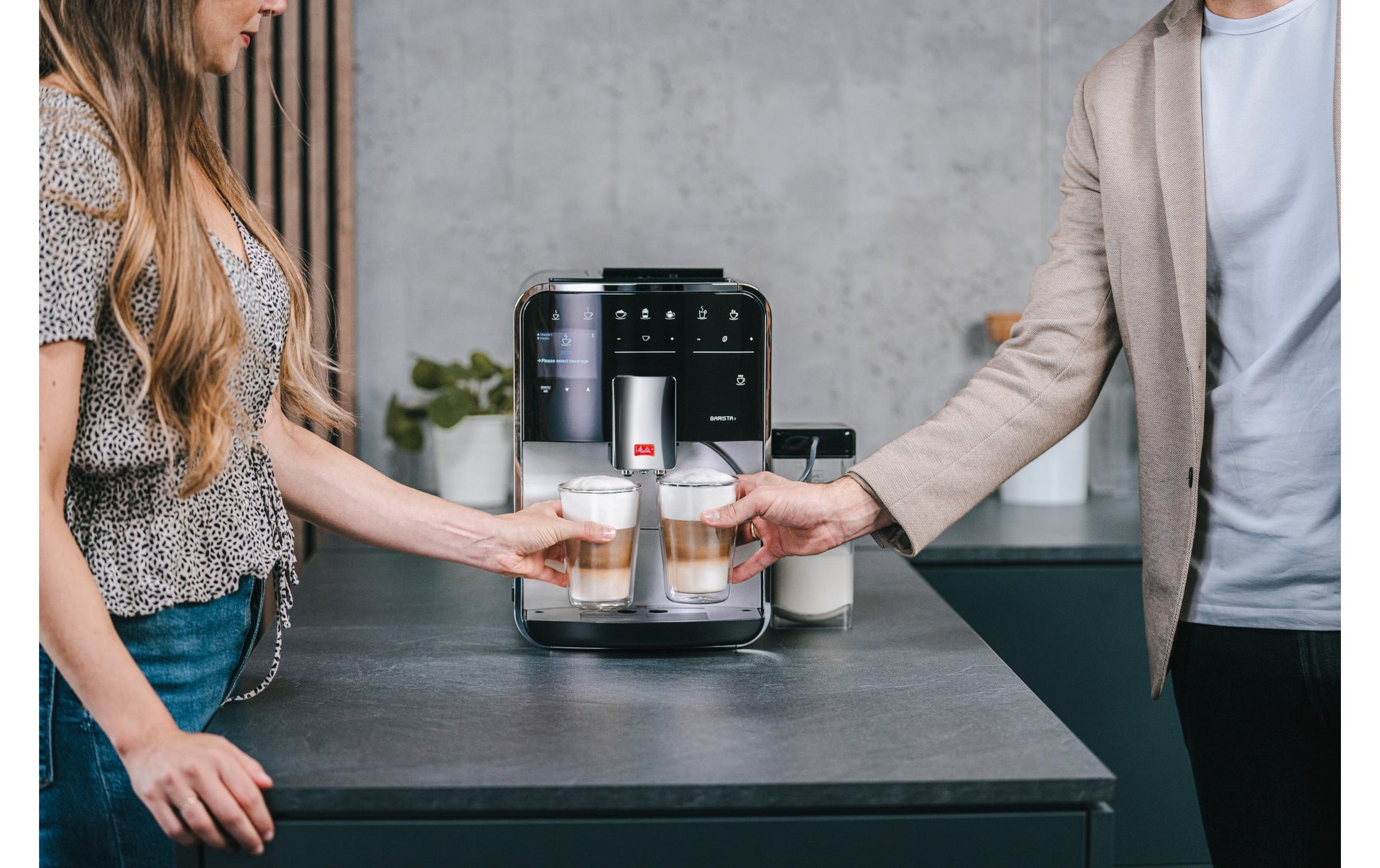 Melitta Barista Smart Kaffeevollautomat – 15 bar, 1,8 l, 270 g, 12 Tassen, Keramik-Mahlwerk, Schwarz