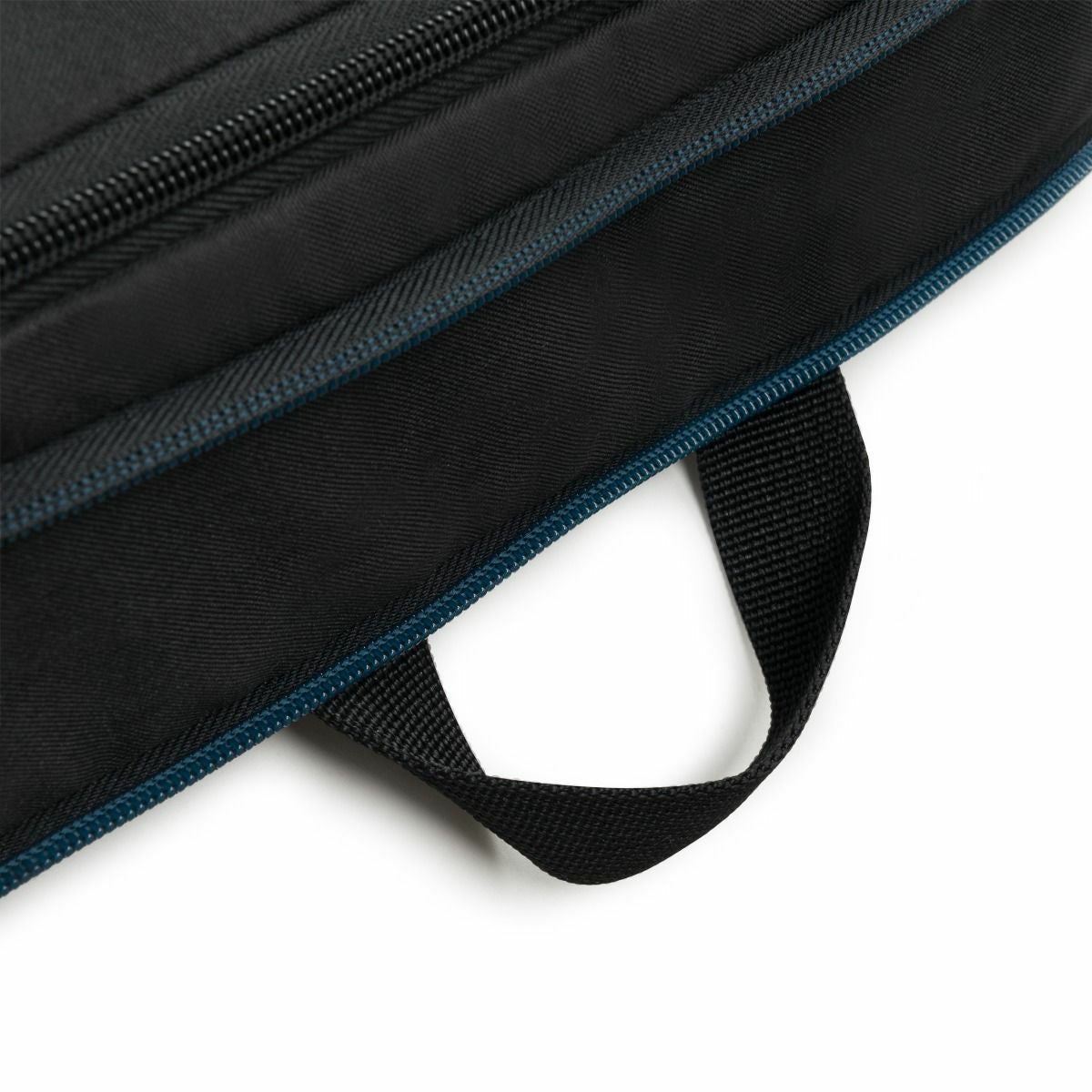 DICOTA Reissverschlusstasche – Reissverschluss – 30 × 22 × 6 cm – Schwarz – Polyethylenterephthalat (PET)