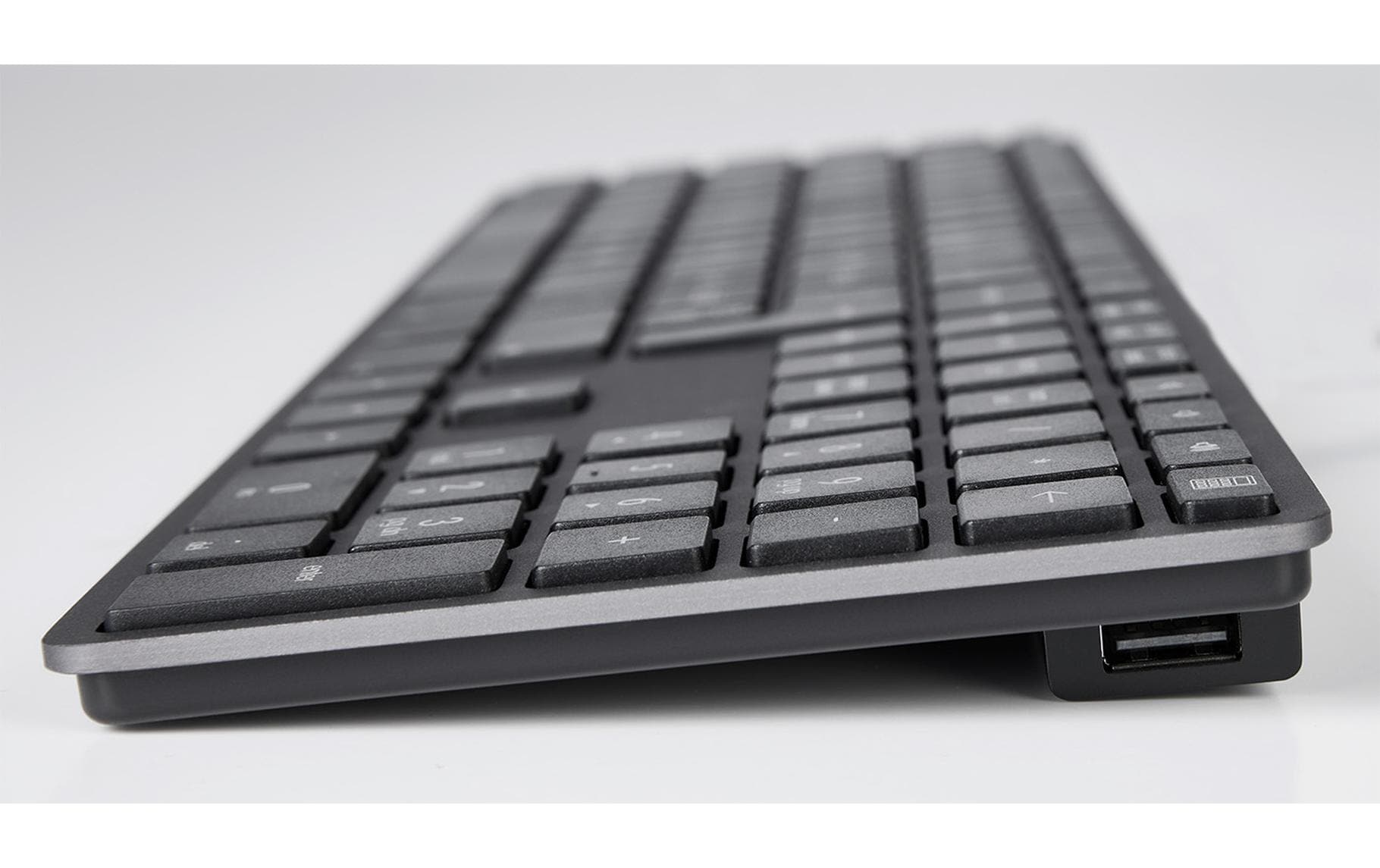 LMP Tastatur, kabelgebunden (USB-A), CH-Layout (DE-CH), Fullsize (mit Ziffernblock) – für macOS