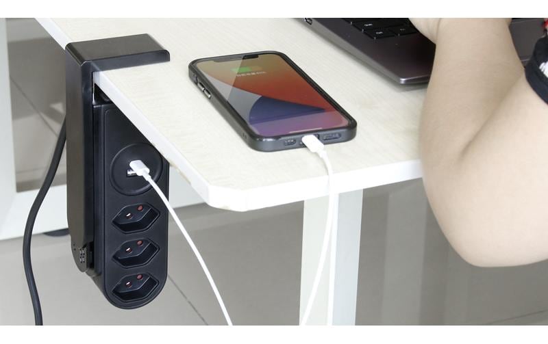 Steffen Tischsteckdosenleiste 50 00092 SW – 1,50 m, Kunststoff, Schwarz, mit USB-C, 1er-Pack, für Typ J
