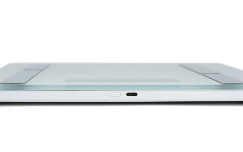 Terraillon Universalwaage X-Line Connect – Tragkraft 180 kg, Wiegefläche 30 × 30 cm, PC-Anschluss, Batterie