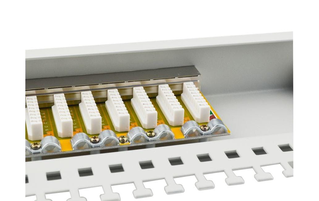 Equip 327316 Patchpanel – 16× RJ‑45, Cat.5e geschirmt, 1U, 19", Grau