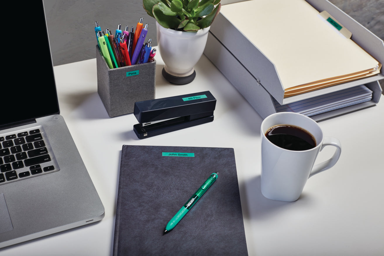 DYMO Schriftband – 9 mm × 7 m, grün, schwarz – D1-TAPE