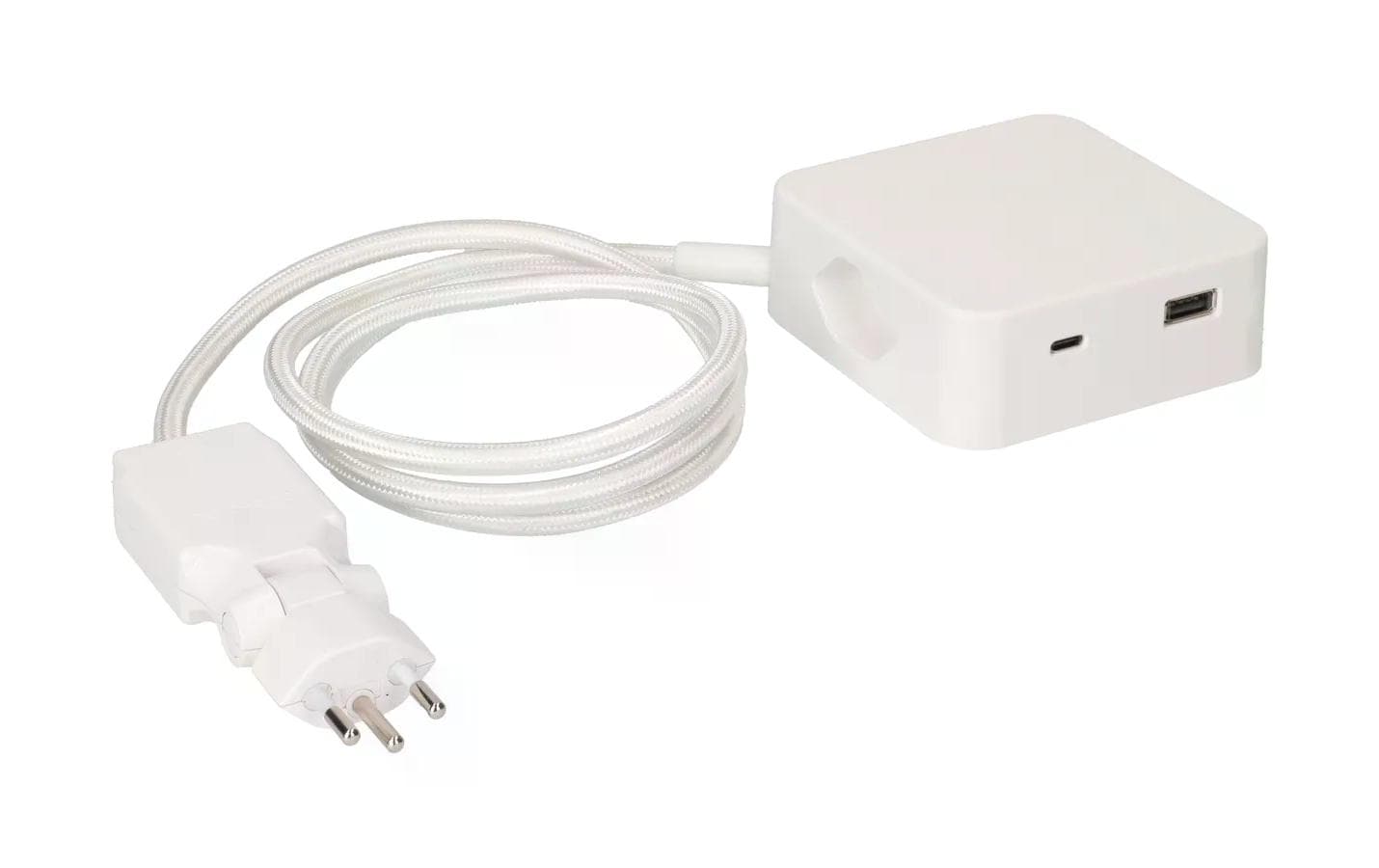 MaxTex Cube Steckdosenleiste – 3 AC-Ausgänge, 1× USB-A + 1× USB-C, 2 m, Magnet, Weiss