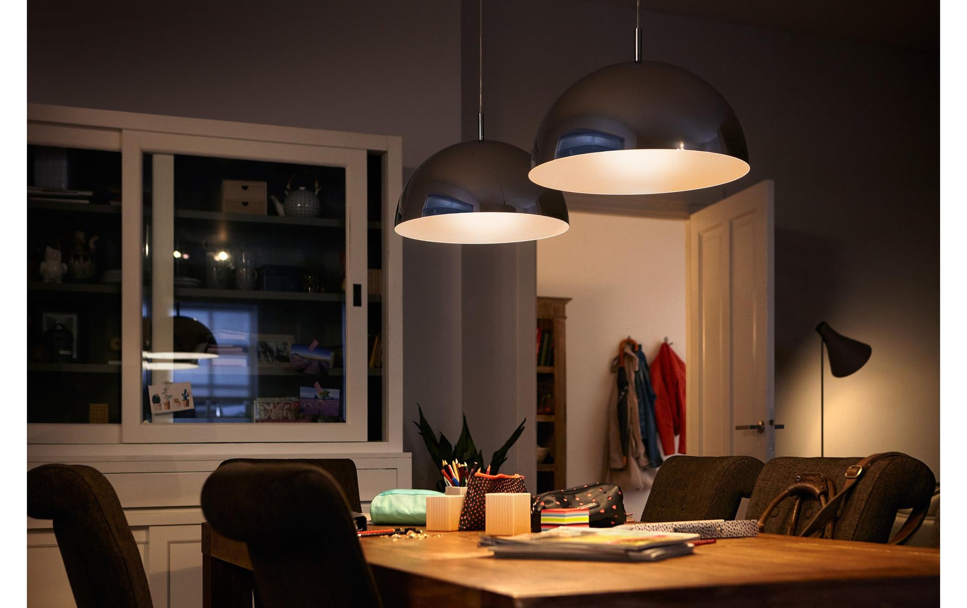 Philips by Signify Philips LED-Leuchtmittel E14 B35 – 250 lm, 2 W, Warmweiss 2700 K – 1 Stk., Klar