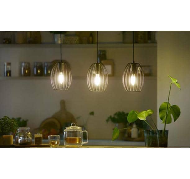 Philips by Signify Philips LED-Leuchtmittel E14 B35 Kerze – 470 lm, 4,9 W, Warmweiss 2700 K – 6 Stk.