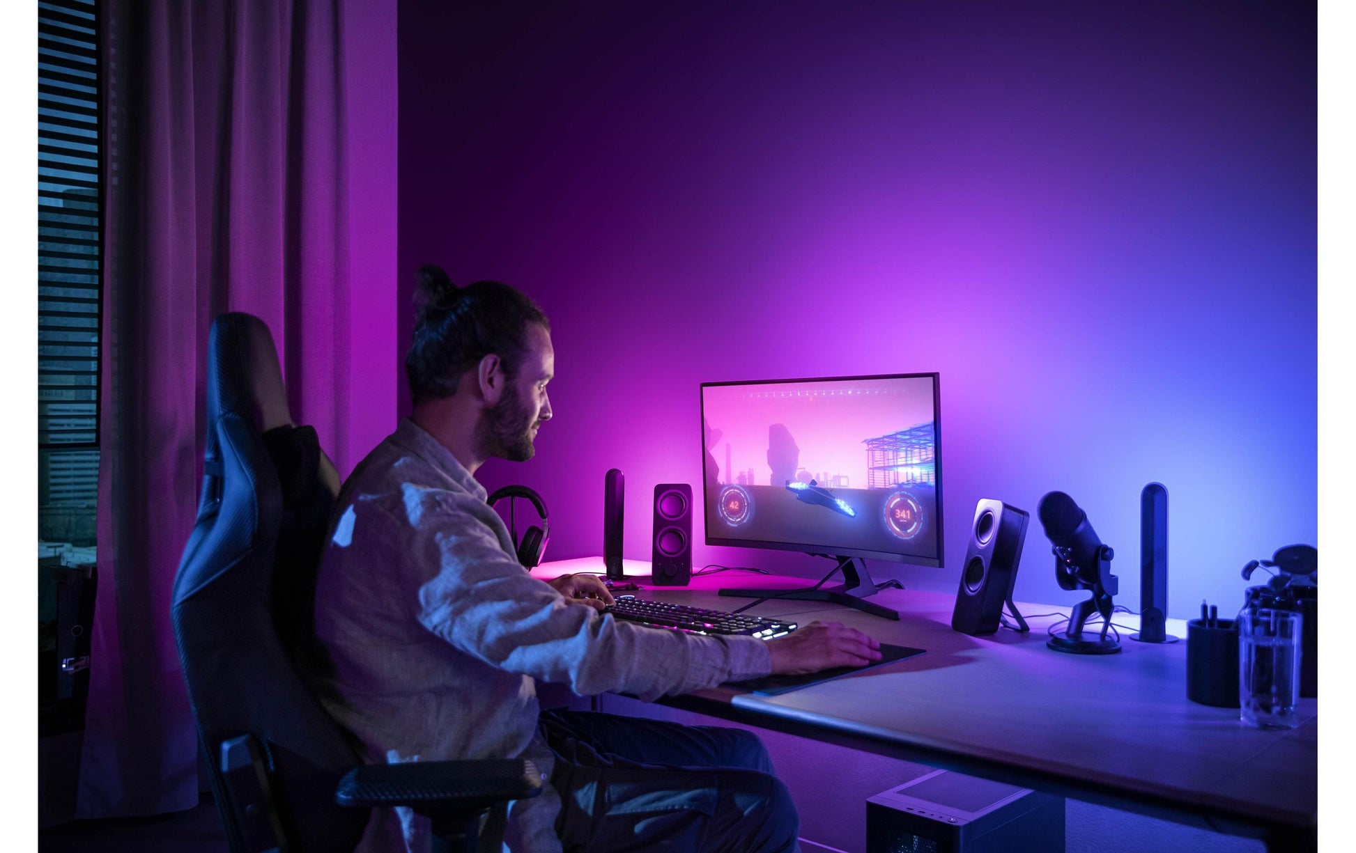 Philips Hue Lightstrip Starter-Set mit Bridge – Zigbee, Bluetooth – RGB + 2000–6500 K