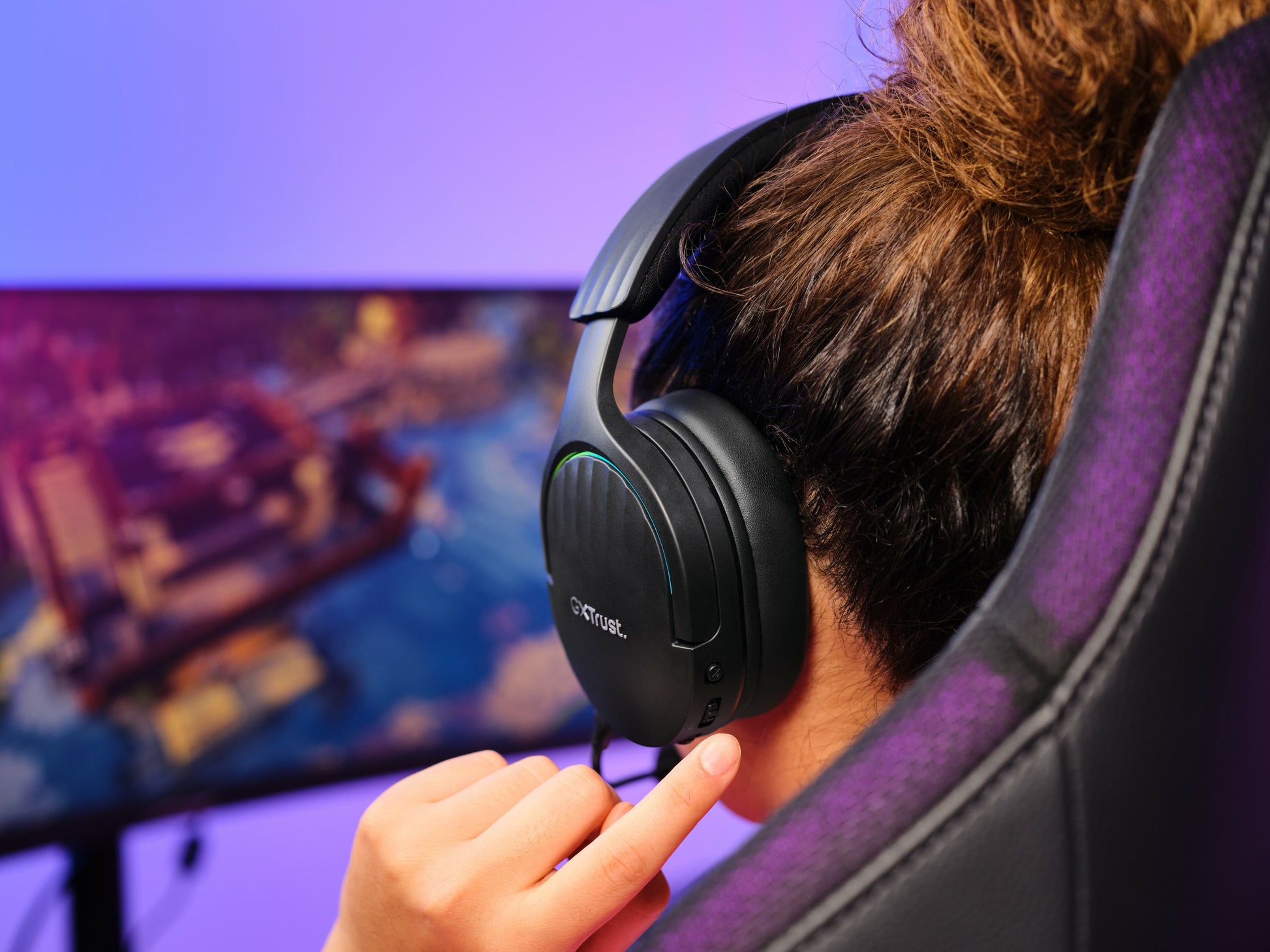 Trust GXT 491 FAYZO Gaming-Headset – Stereo, Kabel + BT, mit USB-A-Dongle, Schwarz