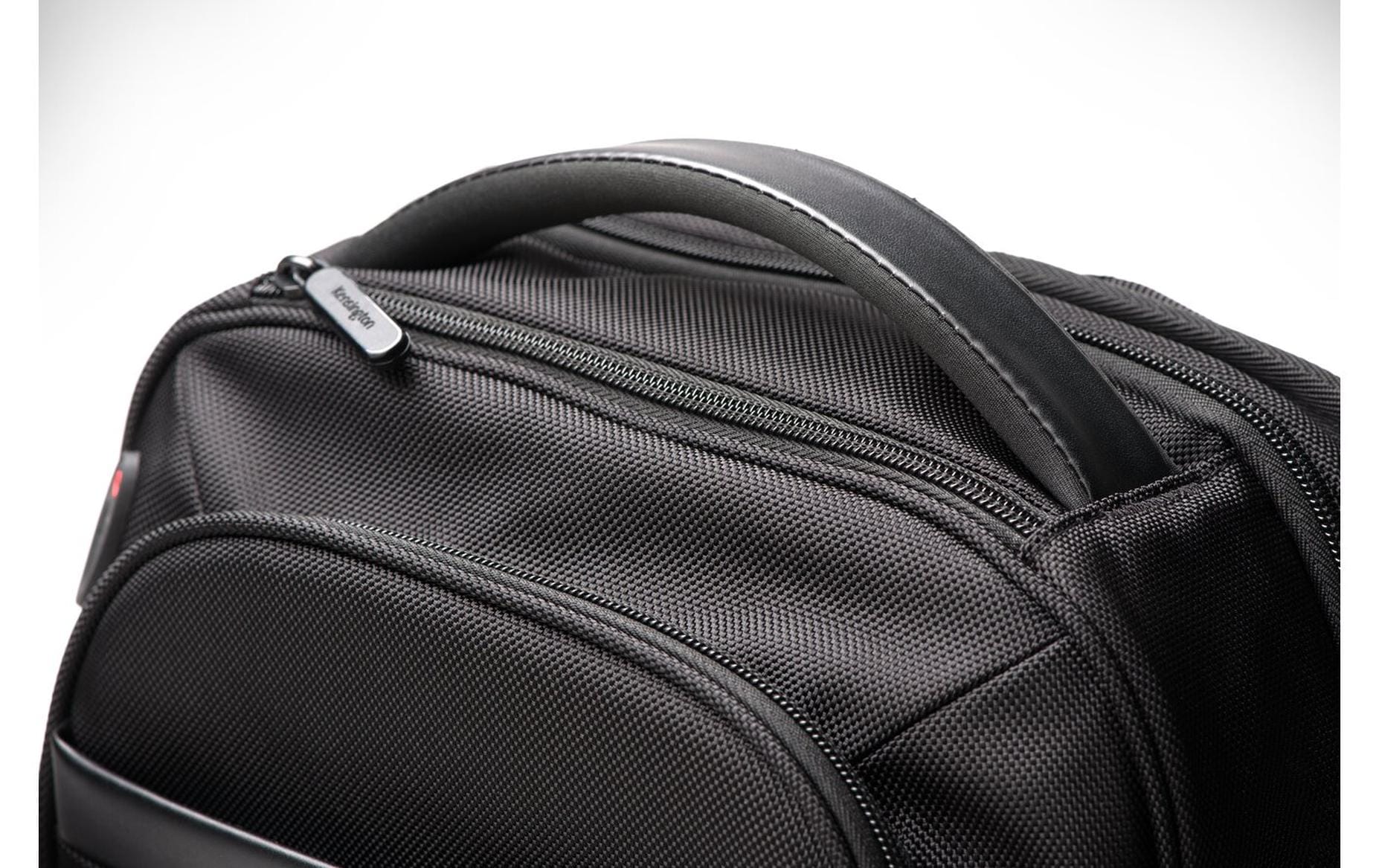 Kensington Notebook-Rucksack Contour 2.0 14 – für 14", 19,5 l, wasserabweisend, Polyester – schwarz