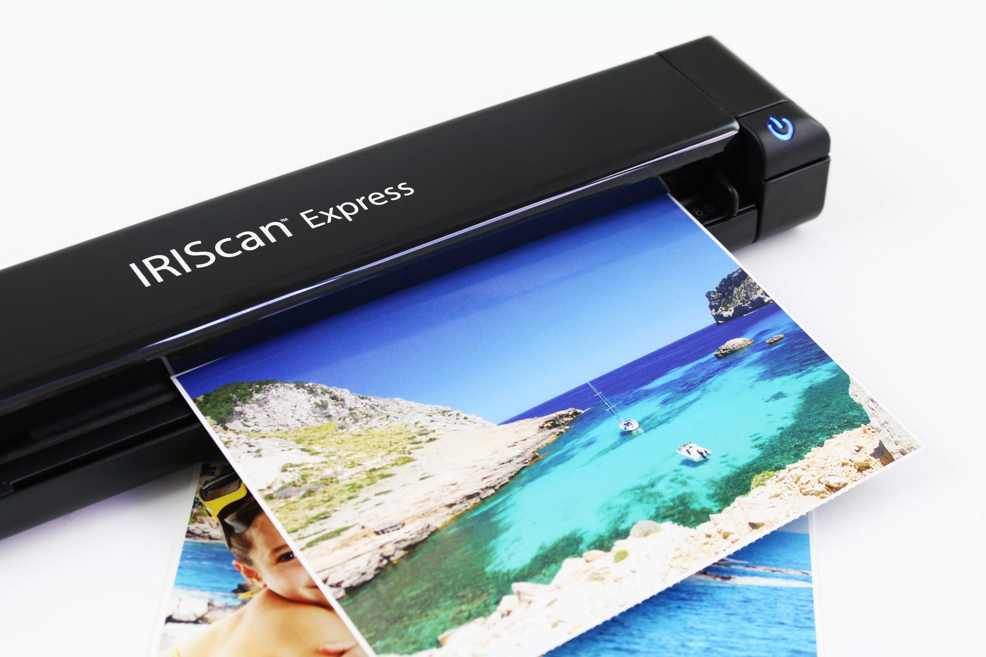 I.R.I.S. IRIScan Express 4 – Einzugsscanner, A4, 8 Seiten pro Minute, USB, 1'200 dpi