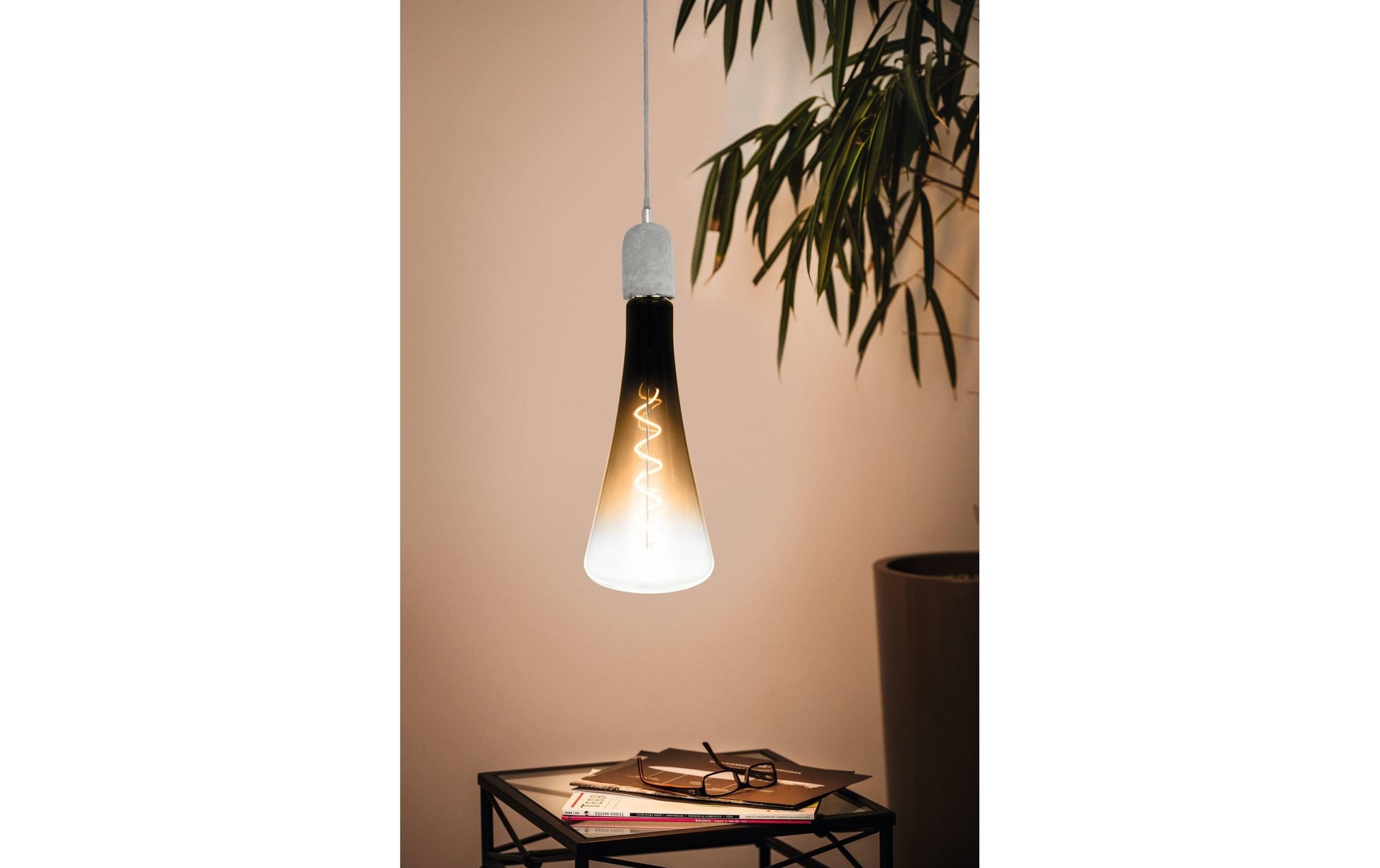 EGLO LED-Leuchtmittel Kolbenform E27 – 4 W dimmbar, 120 lm, 1700 K warmweiss, braunes Glas
