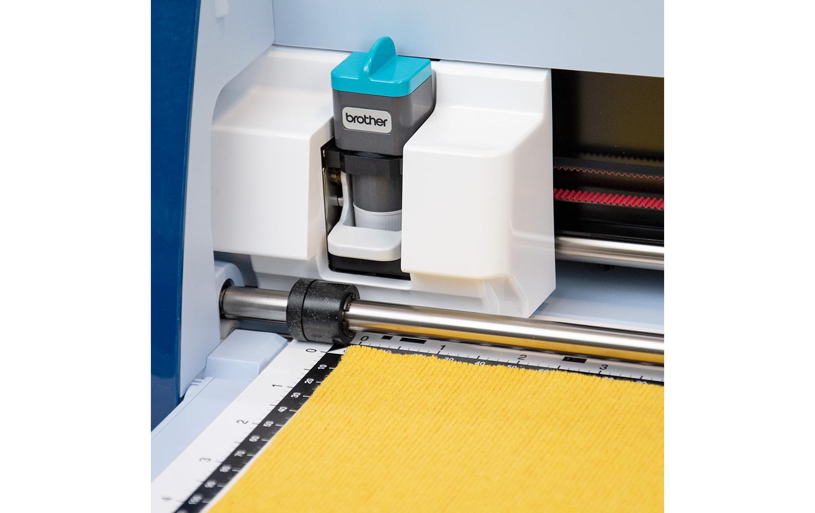 Brother Schneideplotter ScanNCut DX1550 – max. Breite 300 mm, Materialdicke 3 mm, weiss