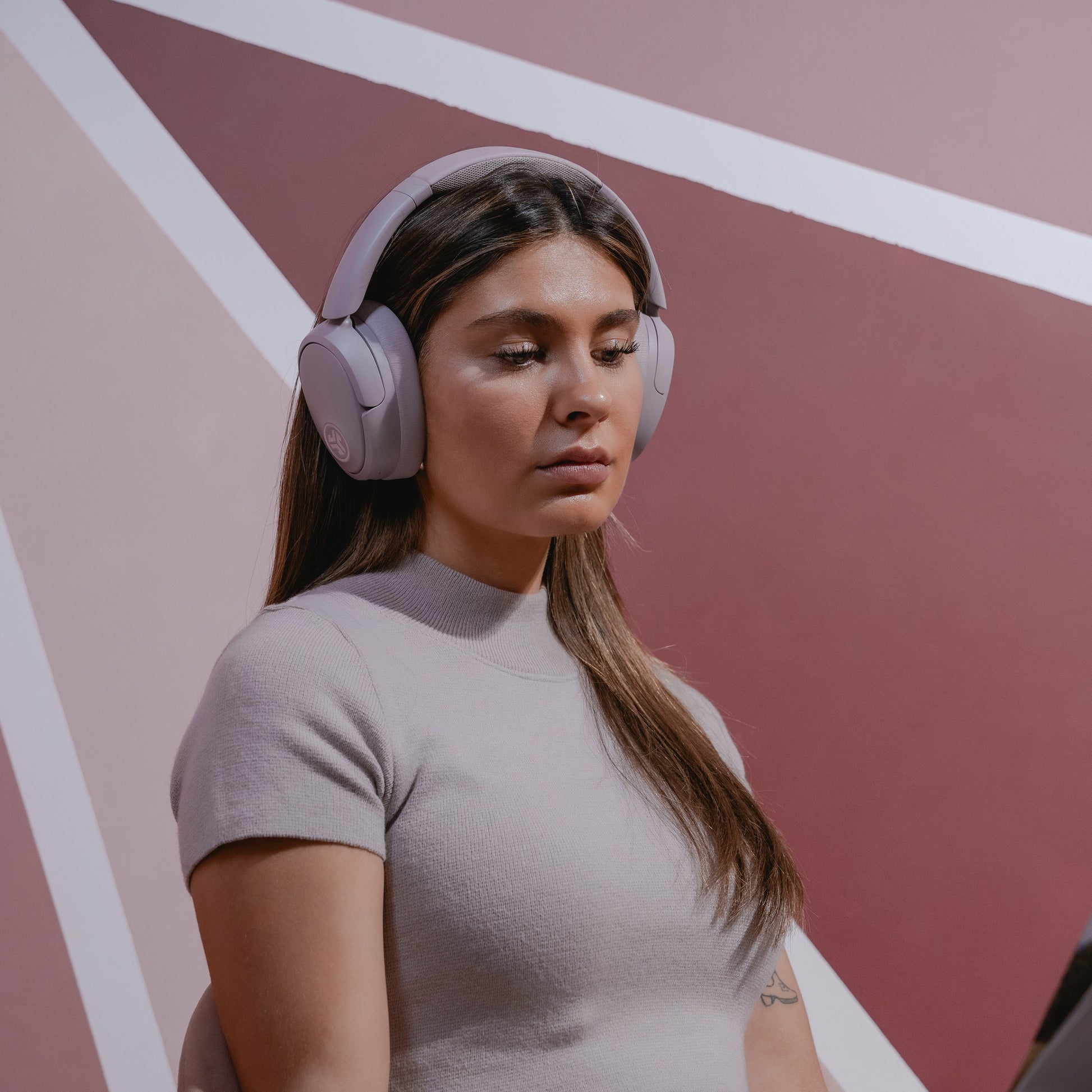 JLab JBuds Lux – Over-Ear Headset – Bluetooth, ANC, Spatial Audio – Malve – bis 70 h