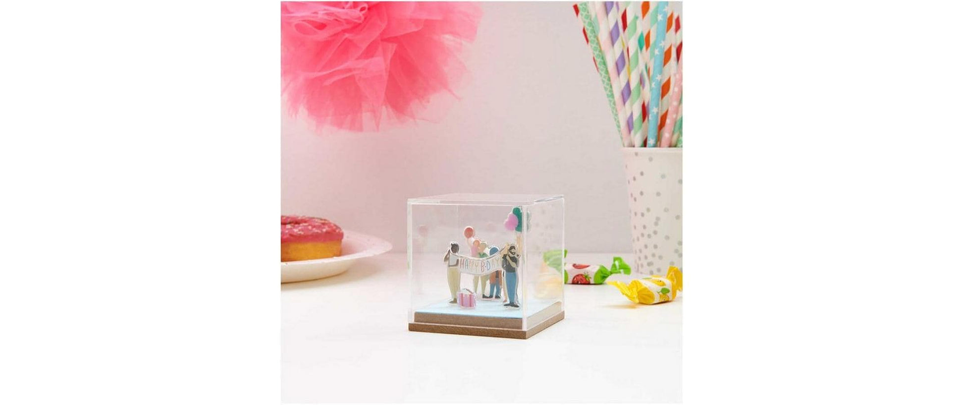 Rico Design Dekohaube Würfel – 9,5 × 10 × 9,5 cm – Acrylglas & MDF, transparent