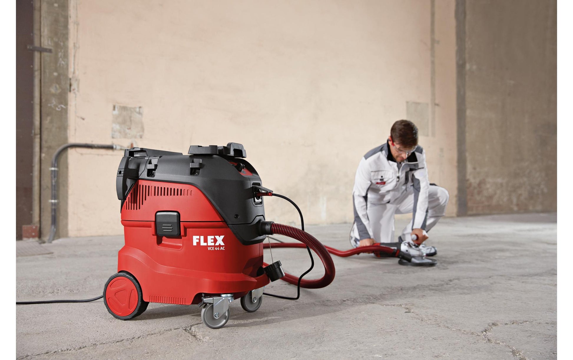 Flex Absauganlage VCE 44 M AC-Set – 1400 W, 42 l, Netzbetrieb, Schlauch 4 m
