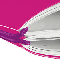 Herlitz Notizheft – A4 – 80 g/m² – mikroperforiert, Wechselcover (Kunststoff), Verschlussgummi, pink