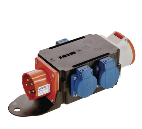 Bachmann Adapterkabel, CEE 16-5 zu (1×CEE-Dose + 3×CEE7/3), IP44 – Schwarz/Blau/Rot