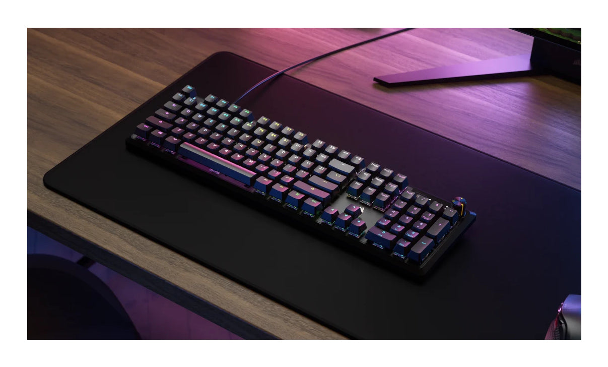 Corsair K70 CORE RGB – Gaming-Tastatur – Mechanisch (CORSAIR MLX Red) – Kabelgebunden (USB-C) – QWERTZ (CH)