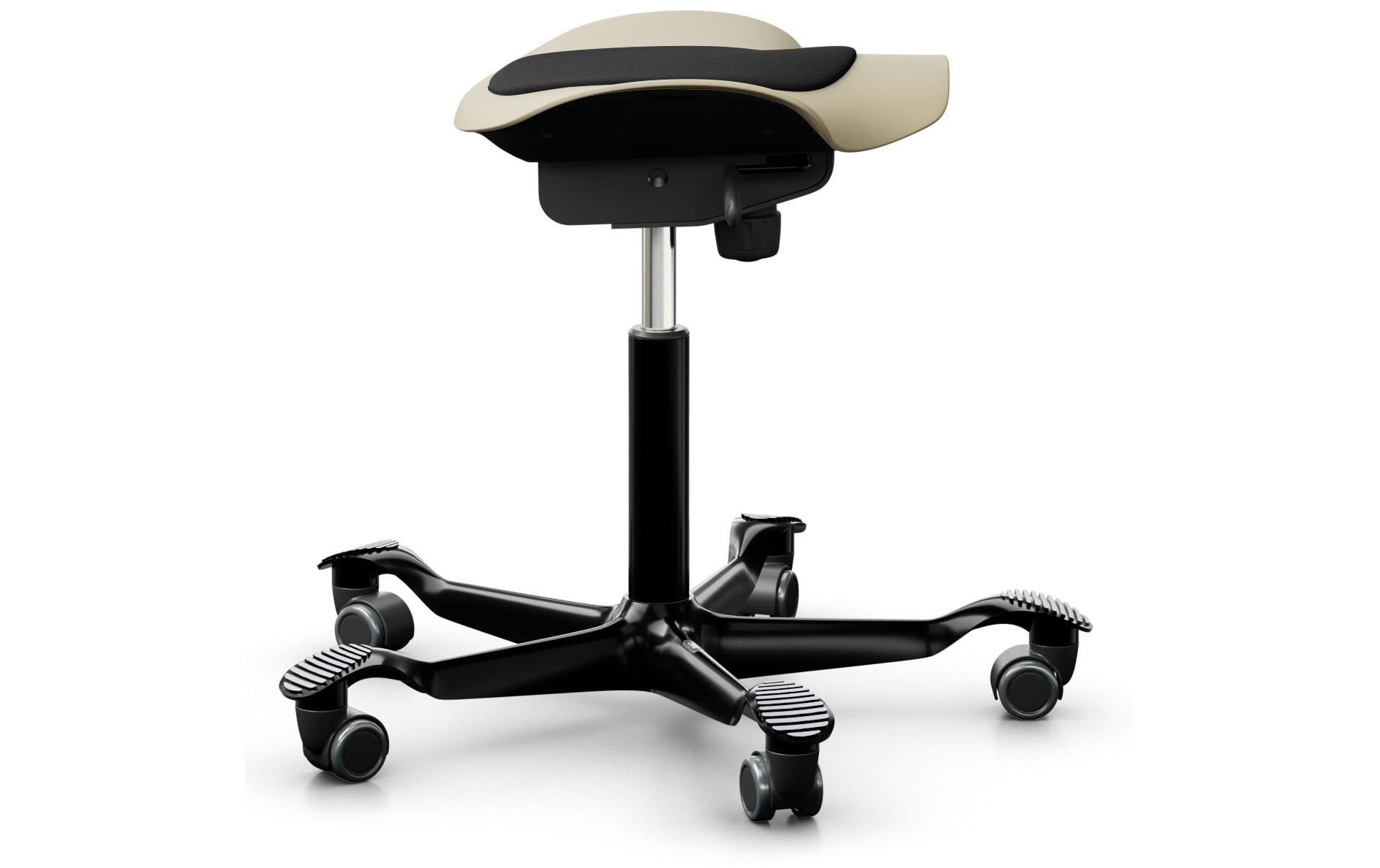 HÅG Hocker Capisco Puls 8001 – Sitzhöhe 45–62 cm, 110 kg, sand