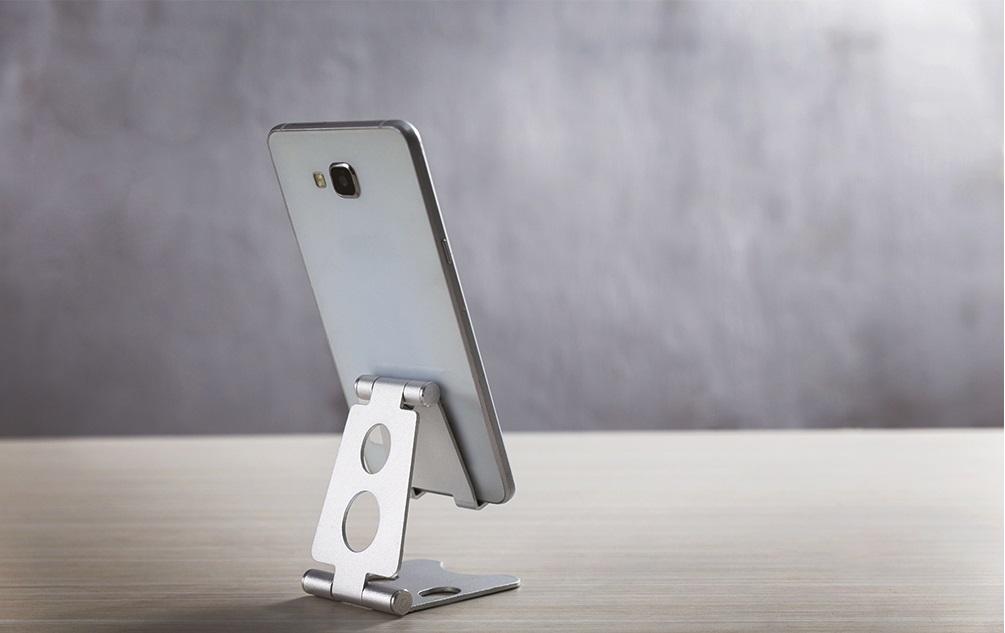 Neomounts Tischständer, faltbar, verstellbar – für bis 4,7" – Silber, Aluminium