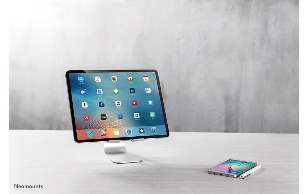 Neomounts Tablet-Ständer für iPad Pro 11" (4. Gen.) – faltbar, Aluminium – Silber