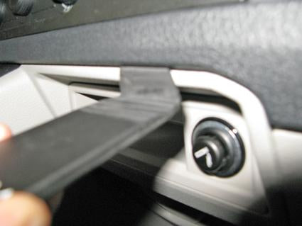 Brodit Auto-Halterung, ProClip gewinkelt – für Volkswagen Caravelle/T6 (2016–2019) – Schwarz