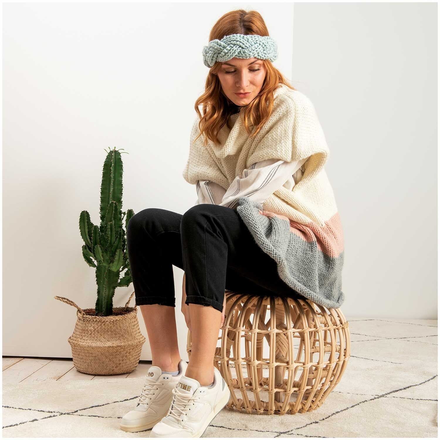 Rico Design Essentials Mega Wool Chunky Wolle Mint – 100 g, 125 m, Nadel 6 mm, 55% Schurwolle/45% Polyacryl