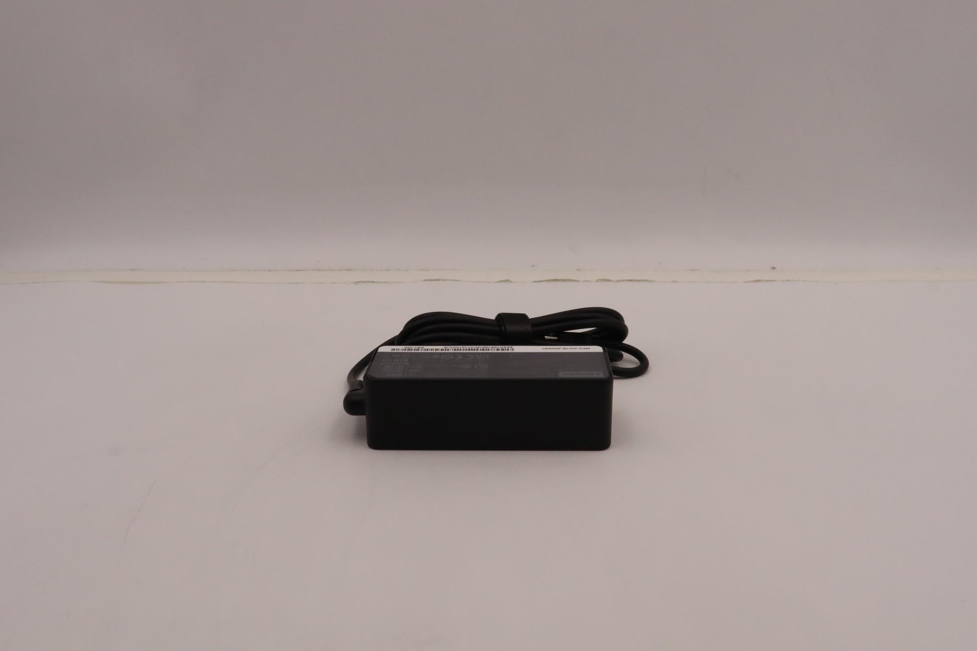 Lenovo 5A10W86249 USB-Ladegerät 45 W – USB-C×1, PD 3.0 – Schwarz – für Lenovo-Laptops