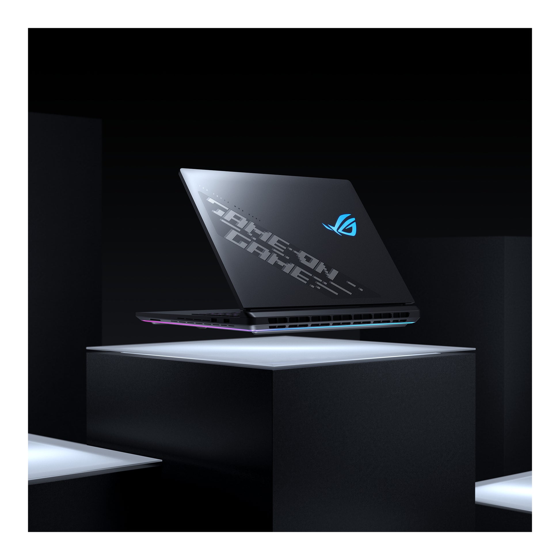 ASUS ROG Strix SCAR 18 G835LX-SA243X – Laptop, Windows 11 Pro