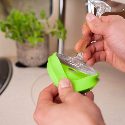 Silwy Magnet-Kondom für Stielgläser – Ø 8,6 cm, H 12,0 cm, Silikon, Grün, mit Haftmagnet, rutschfest