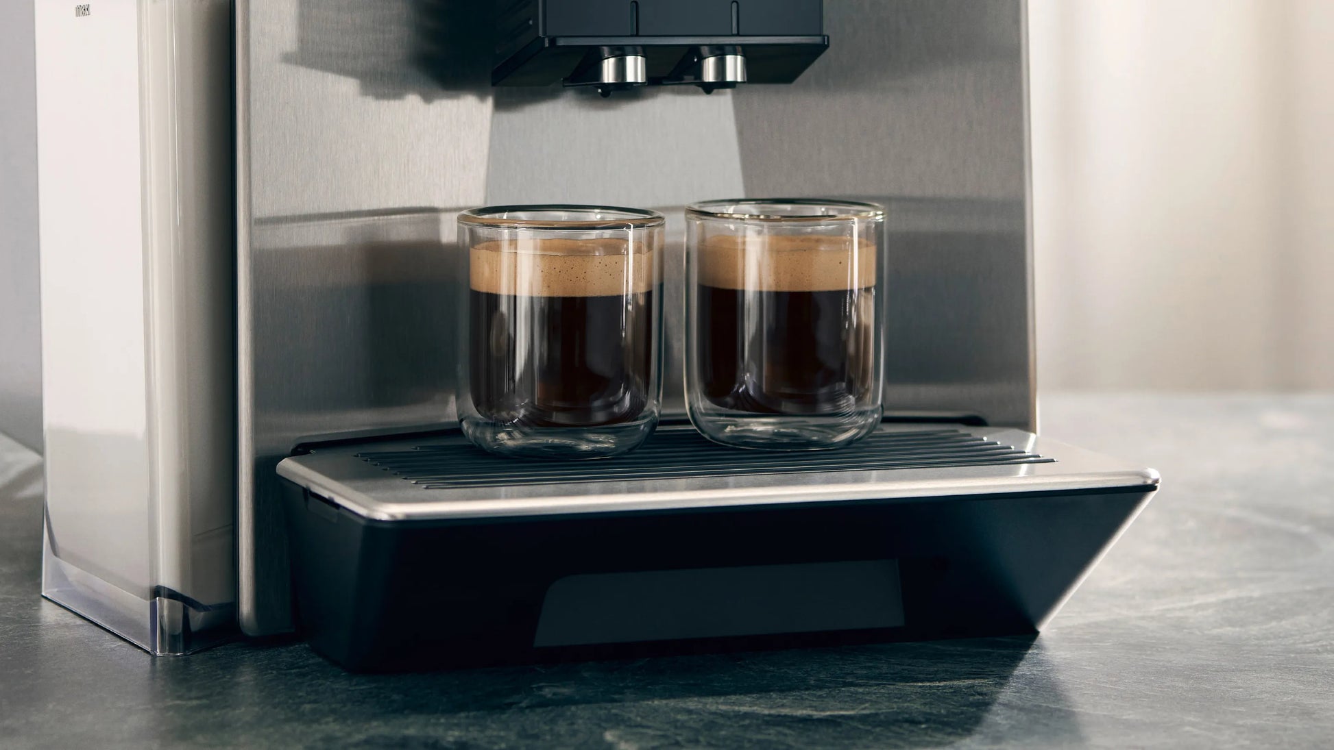 Siemens EQ900 TQ903DZ3 Kaffeevollautomat – 19 bar, 2,3 l, 410 g, Keramik-Mahlwerk, Edelstahl