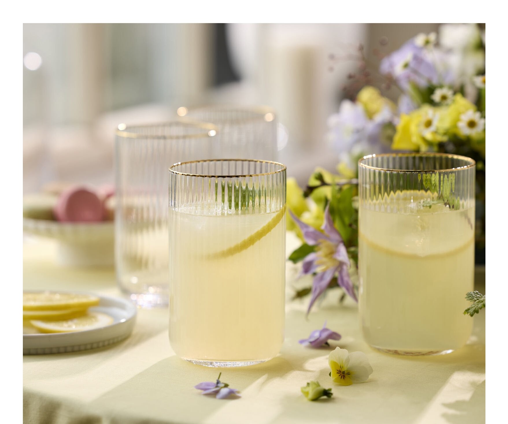 Lyngby Glas Trinkglas Palermo Gold – 4er Set, 500 ml, Ø 7,5 cm, Glas, Gold