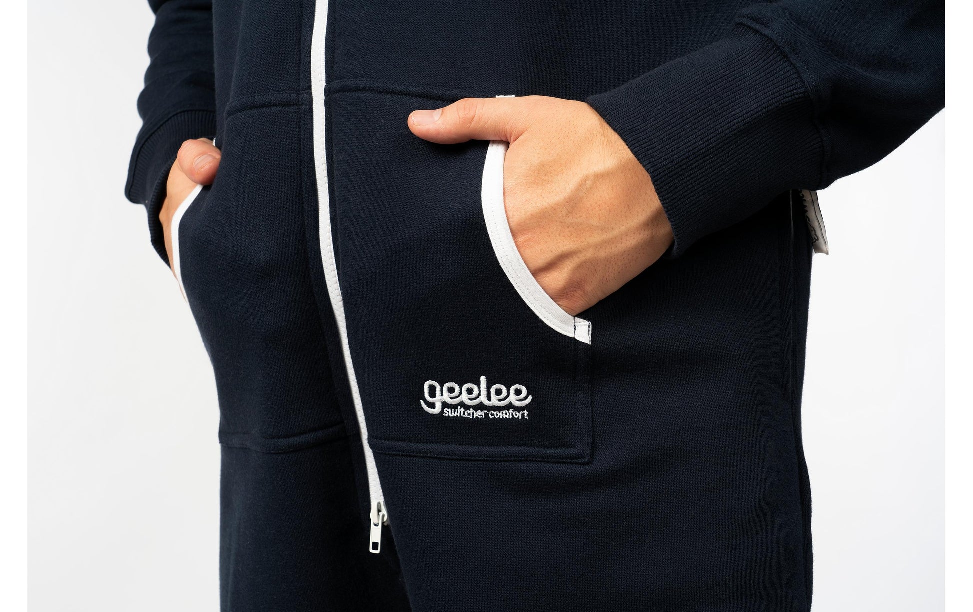Switcher Jumpsuit – langarm, Reissverschluss, Känguru- + 2 Seitentaschen – Grösse L, dunkelblau, Baumwolle