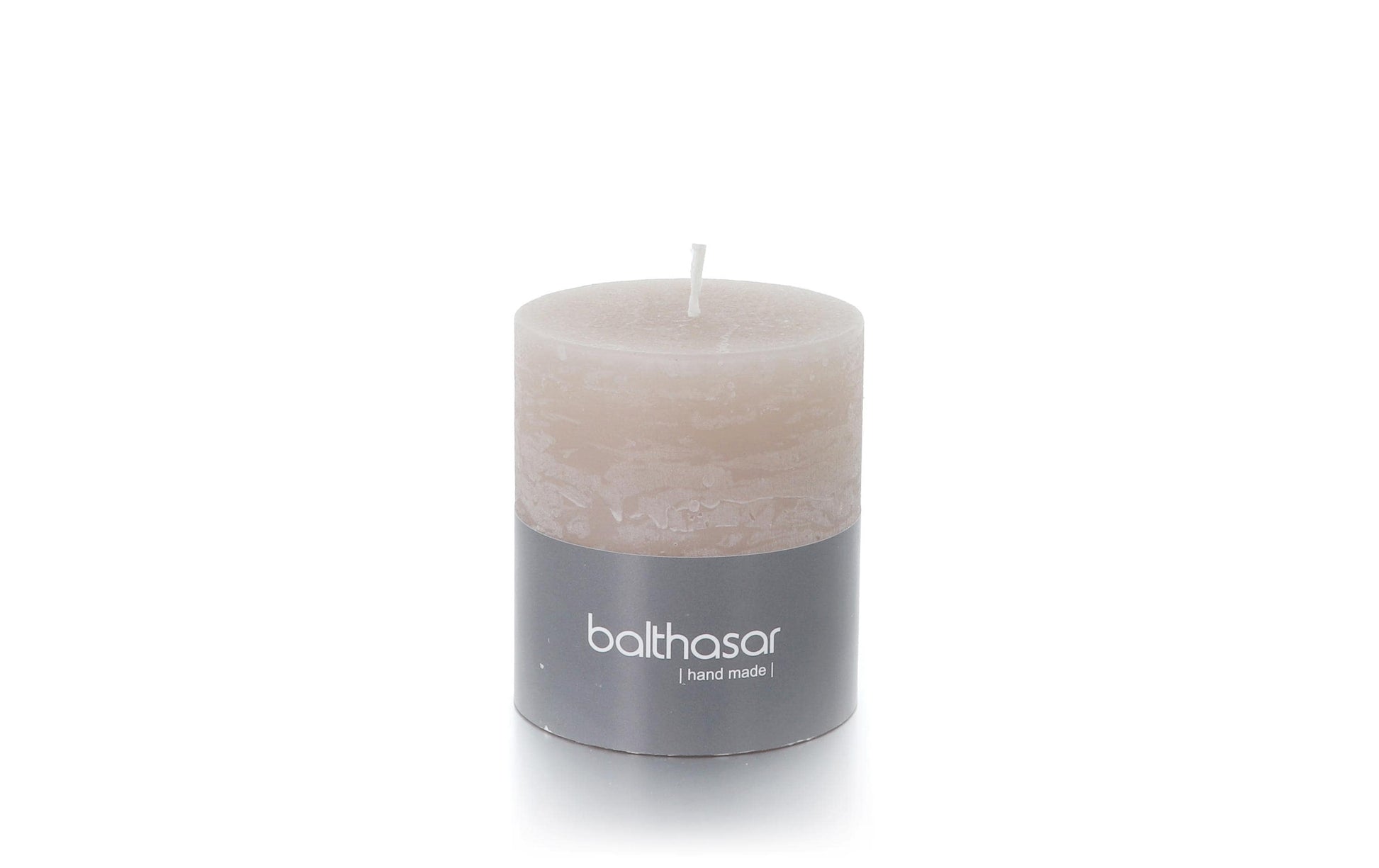 Balthasar Zylinderkerze – Ø 7 × 8 cm – Paraffin, taupe – 35 h